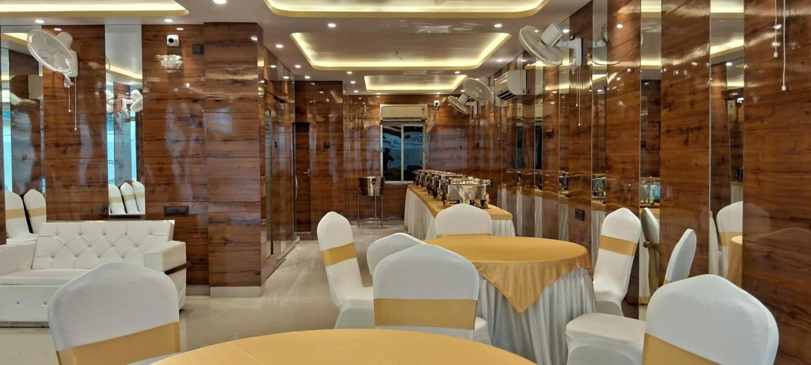 La Cresta Inn Kolkata Exterior photo
